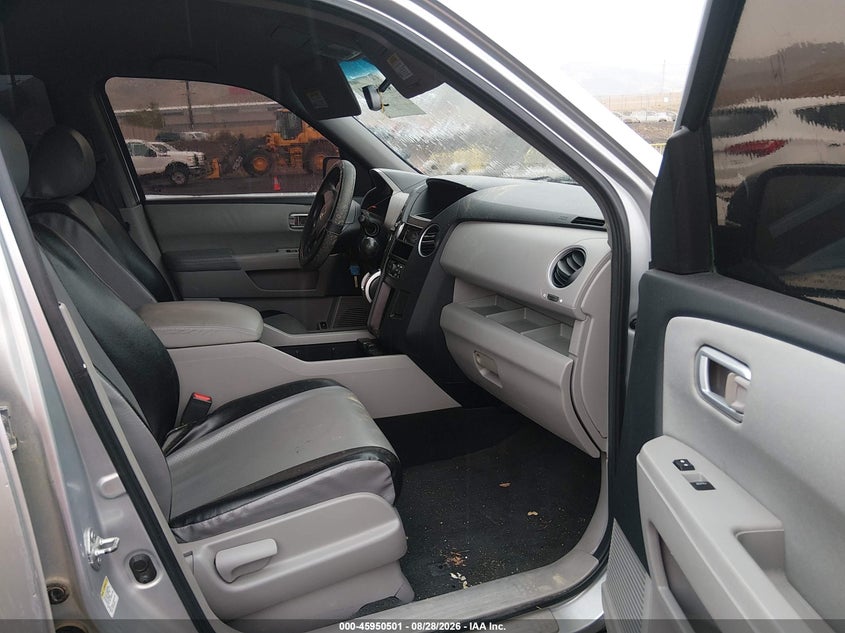 2010 HONDA PILOT auction photo 5