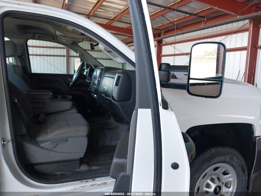 2017 CHEVROLET SILVERADO 3500HD auction photo 5