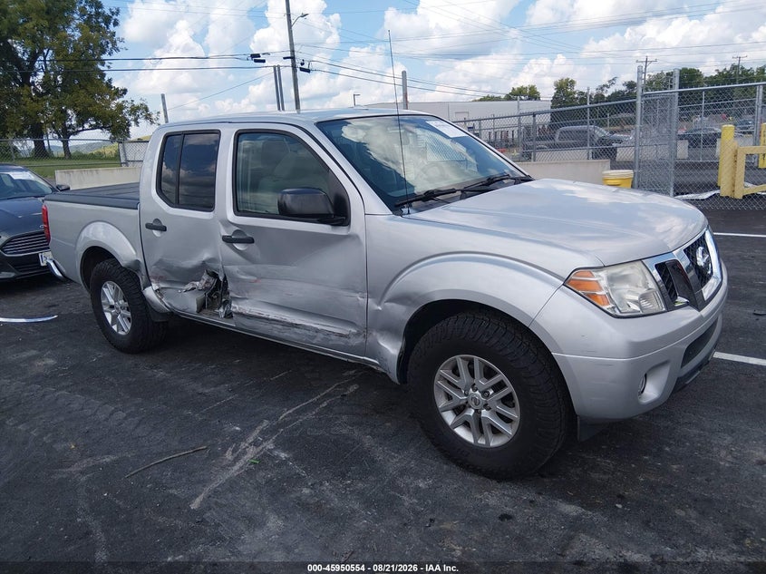 2015 NISSAN FRONTIER auction photo 1