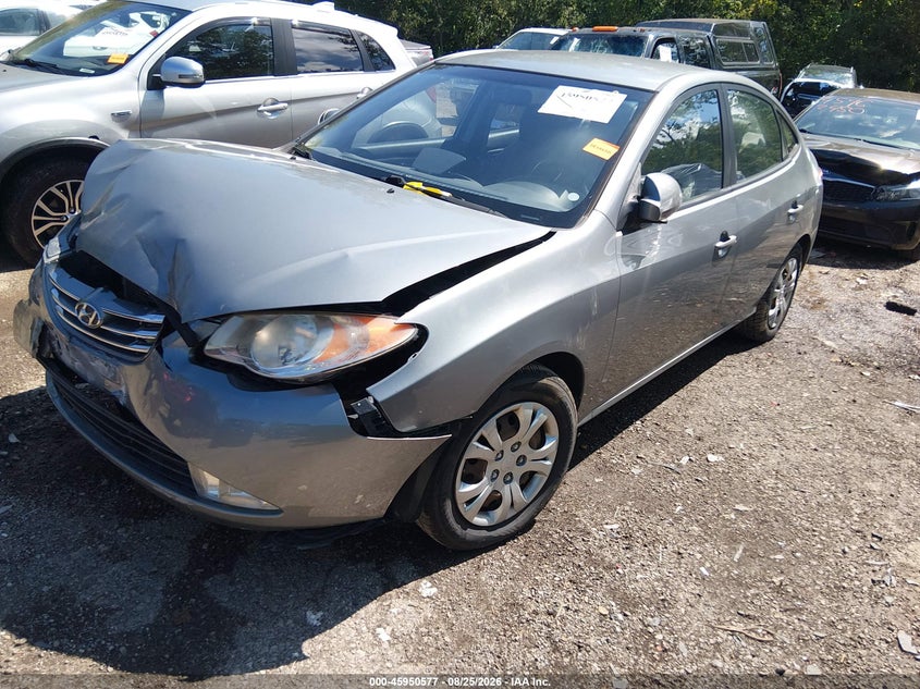 2010 HYUNDAI ELANTRA auction photo 2