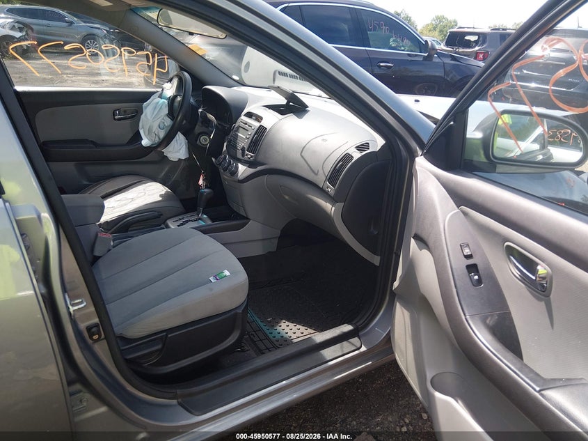 2010 HYUNDAI ELANTRA auction photo 5