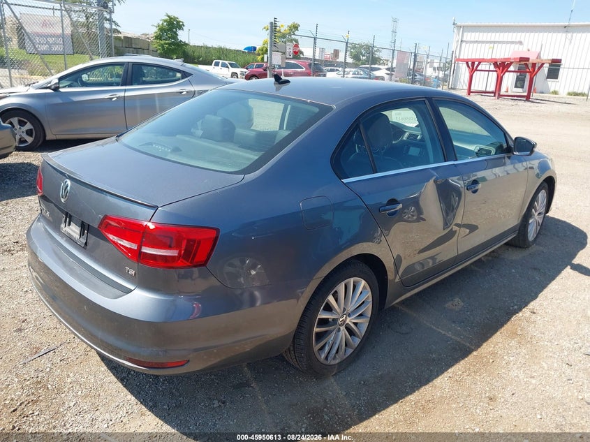 2015 VOLKSWAGEN JETTA auction photo 4
