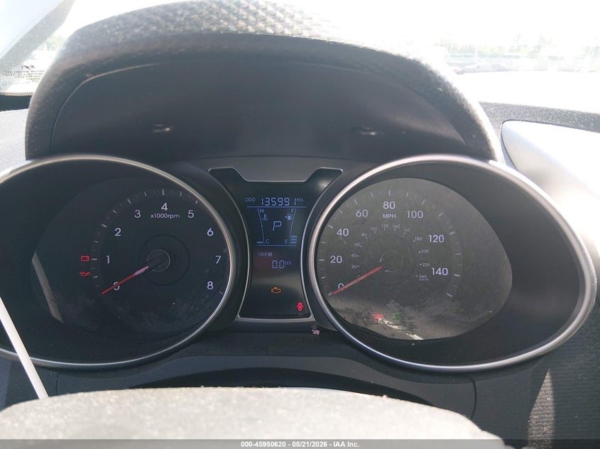 2013 HYUNDAI VELOSTER HATCHBACK 1.6L I-4 DI, DOHC, VVT, 132HP