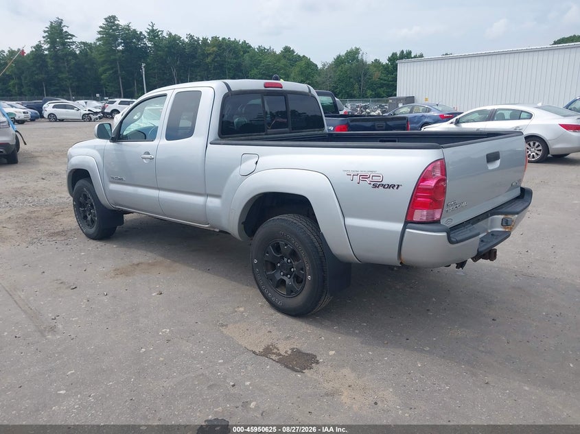 2005 TOYOTA TACOMA auction photo 3
