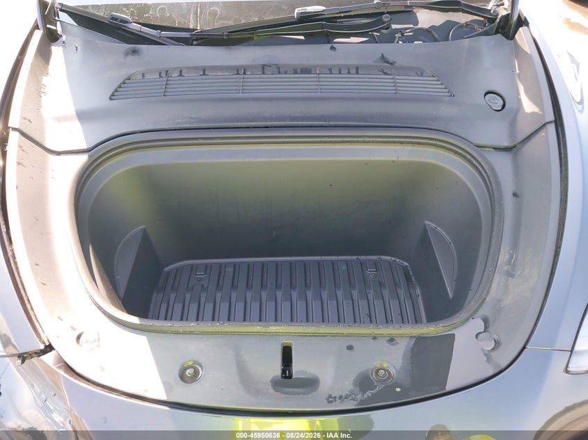 TESLA MODEL Y - zdjęcie 10