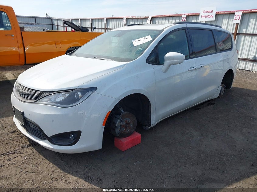 2018 Chrysler Pacifica, Правый бок, IAAI, VIN 2C4RC1EG0JR171669 — фото 2