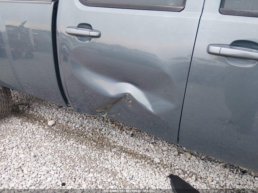 2011 CHEVROLET SILVERADO 2500HD auction photo 6