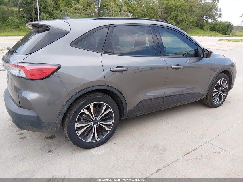 2021 FORD ESCAPE auction photo 4