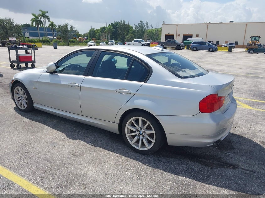2009 BMW 3ER SEDAN 3.0L I-6 DOHC, VVT, PREMIUM , 230HP