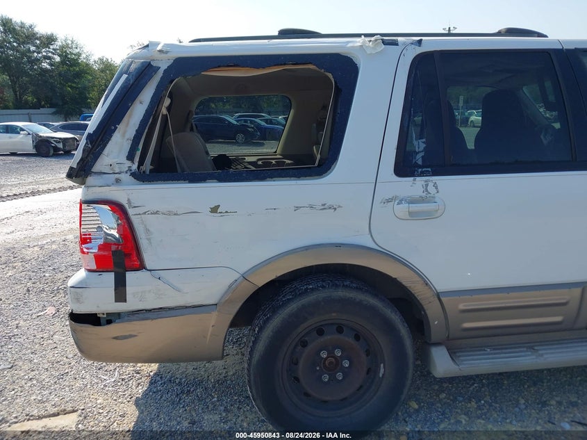 2004 FORD EXPEDITION SPORT UTILITY VEHICLE 5.4L V-8 260HP