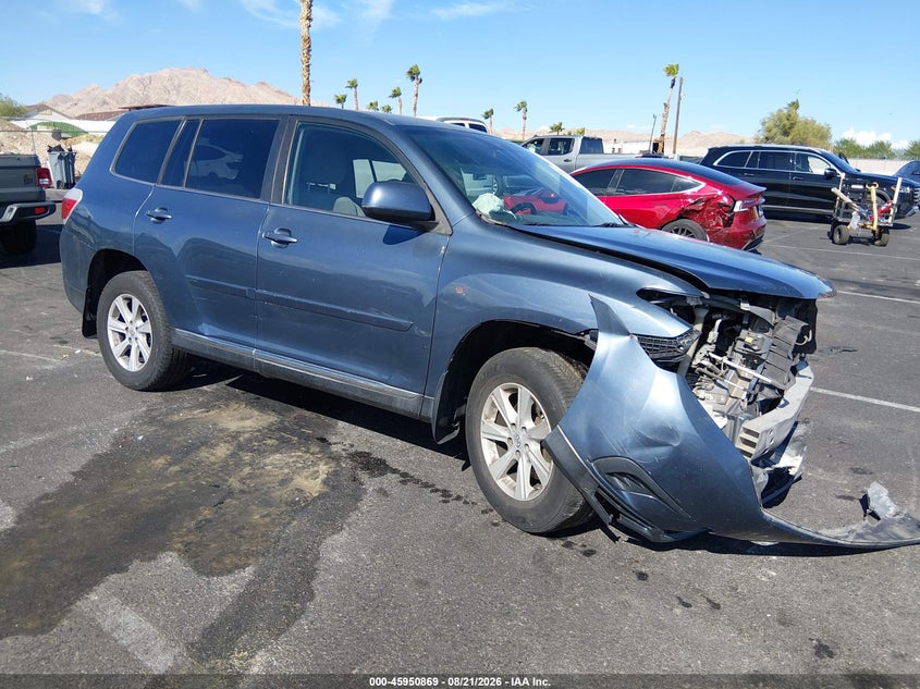 2013 TOYOTA HIGHLANDER auction photo 1