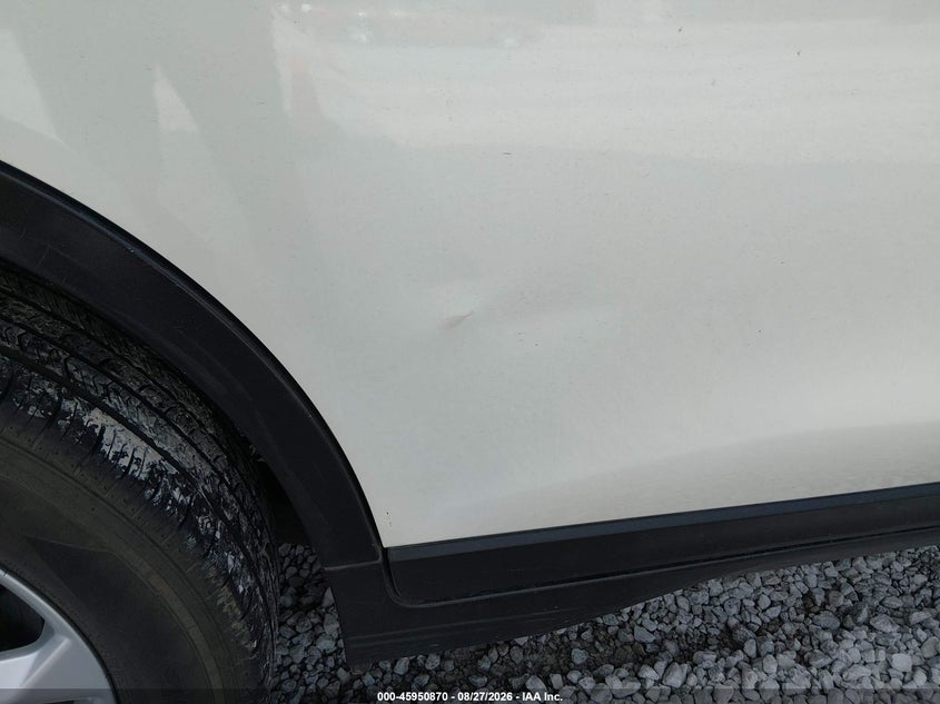 2015 NISSAN ROGUE auction photo 6
