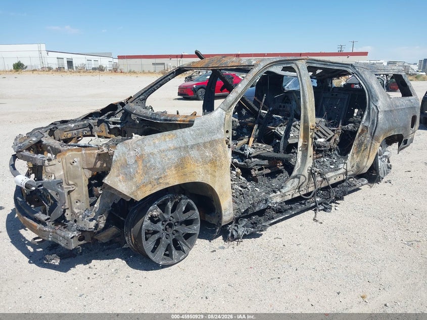 2021 CHEVROLET SUBURBAN auction photo 2