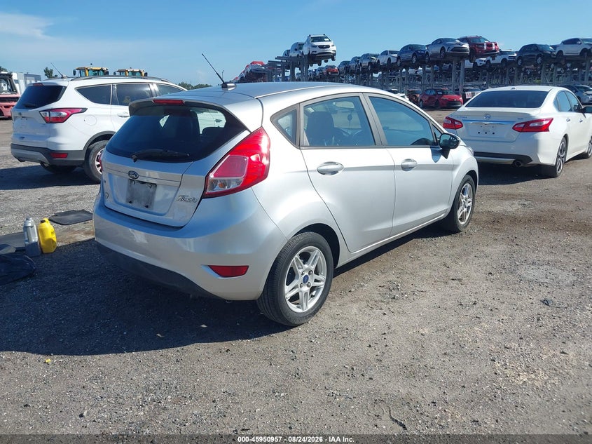 2018 FORD FIESTA auction photo 4
