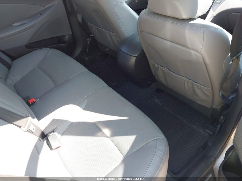 2014 HYUNDAI SONATA HYBRID auction photo 8