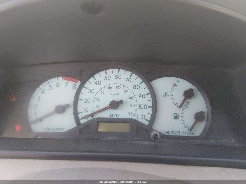 2004 TOYOTA COROLLA auction photo 7