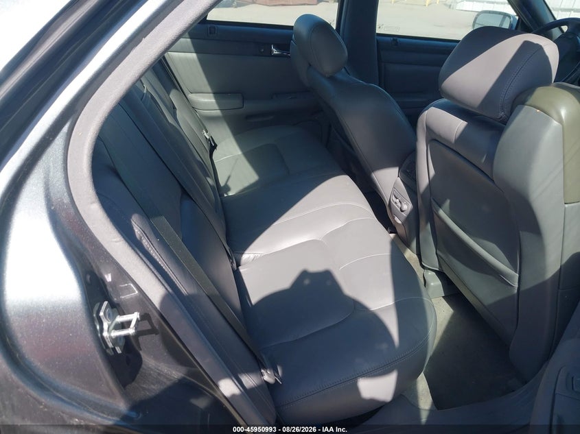 2004 CADILLAC SEVILLE auction photo 8