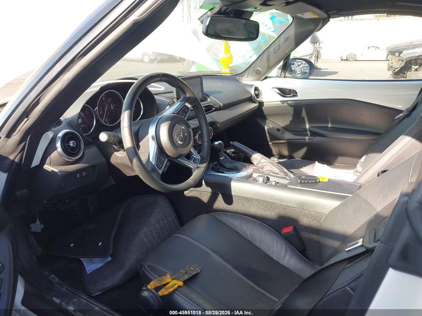 MAZDA MX-5 MIATA 2022 VIN JM1NDAD72N0505925