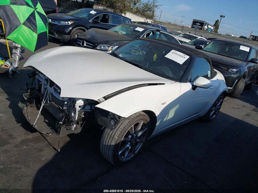 MAZDA MX-5 MIATA 2022 VIN JM1NDAD72N0505925