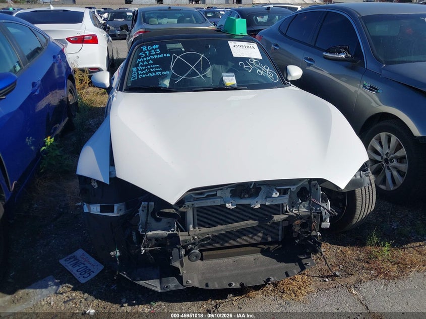 2022 MAZDA MX-5 CABRIO 2.0L I-4 DI, DOHC, VVT, PREMIUM , 181HP