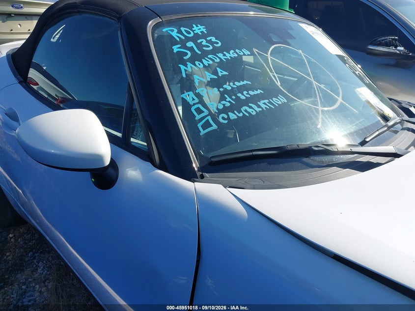 2022 MAZDA MX-5 CABRIO 2.0L I-4 DI, DOHC, VVT, PREMIUM , 181HP