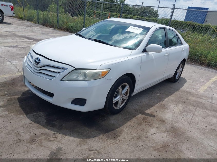 2010 Toyota Camry, Front End, IAAI, VIN 4T1BF3EK6AU577690 — photo 2