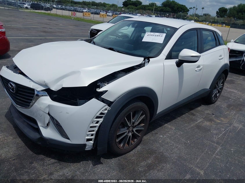 2017 Mazda CX-3, Левый перёд, IAAI, VIN JM1DKDC75H0161080 — фото 2