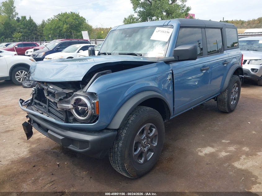 2025 Ford Bronco, Left Side, IAAI, VIN 1FMDE7BHXSLA72402 — photo 2