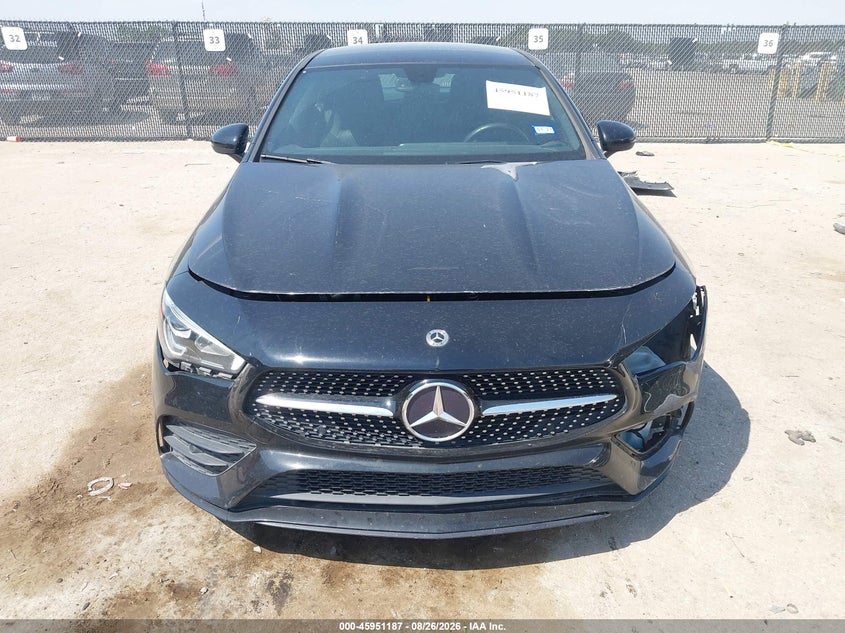 MERCEDES-BENZ CLA 250 COUPE - zdjęcie 12