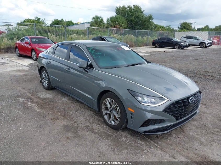 2023 HYUNDAI SONATA auction photo 1
