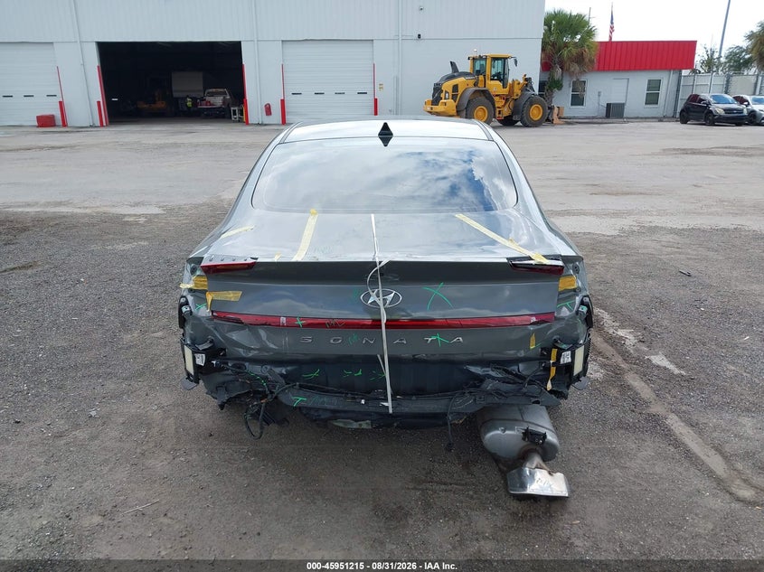2023 HYUNDAI SONATA auction photo 6
