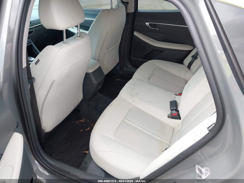 2023 HYUNDAI SONATA auction photo 8