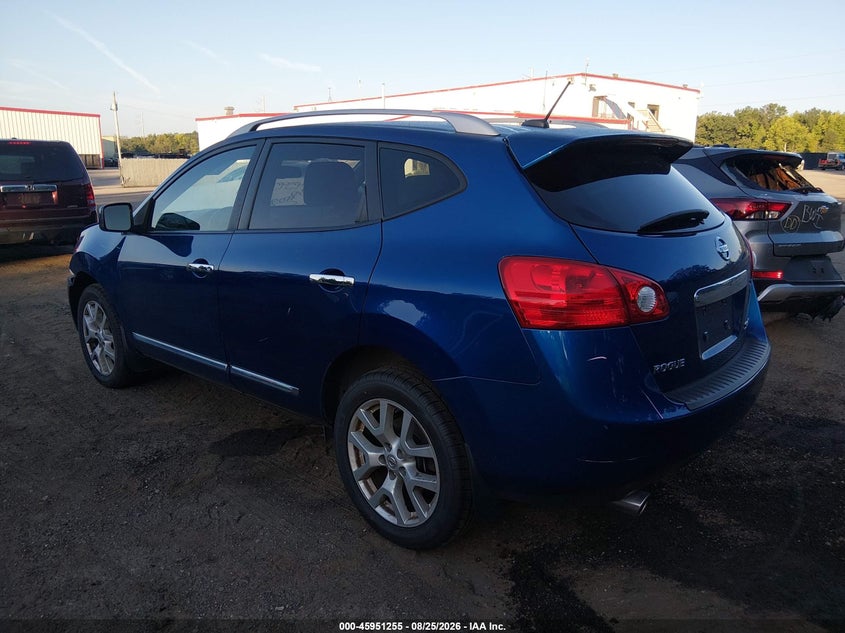 2011 NISSAN ROGUE auction photo 3