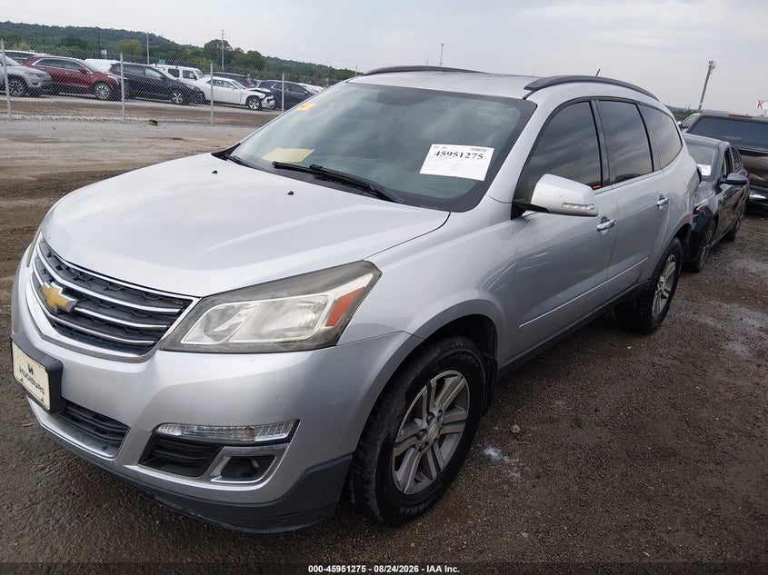 2015 Chevrolet Traverse, Удар сзади, IAAI, VIN 1GNKRHKD2FJ313221 — фото 2