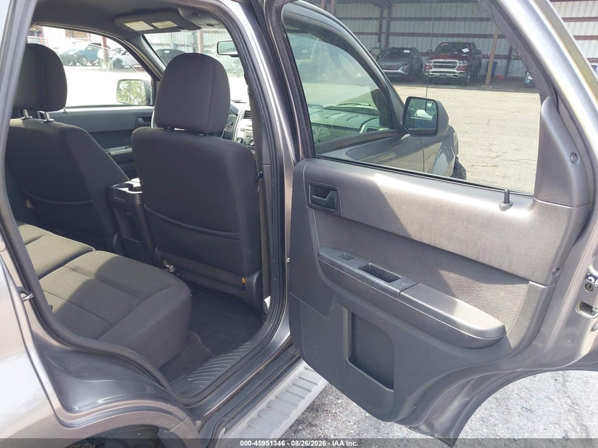 2010 FORD ESCAPE SPORT UTILITY VEHICLE 2.5L I-4 DOHC, VVT, REGULAR , 171HP