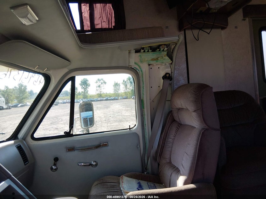1995 CHEVROLET G30 auction photo 6