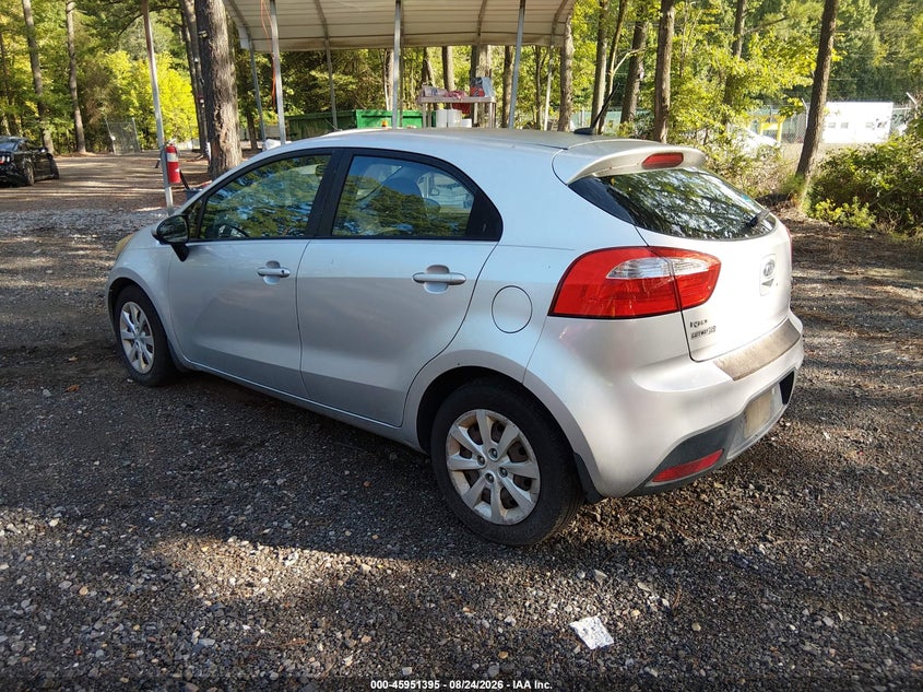 2013 KIA RIO auction photo 3