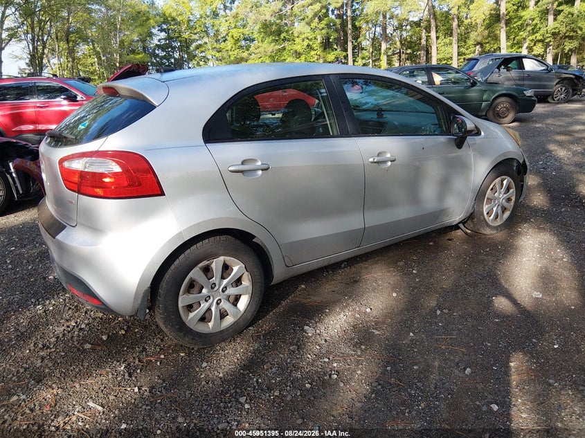 2013 KIA RIO auction photo 4