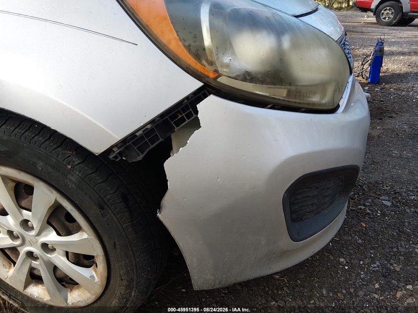 2013 KIA RIO auction photo 6