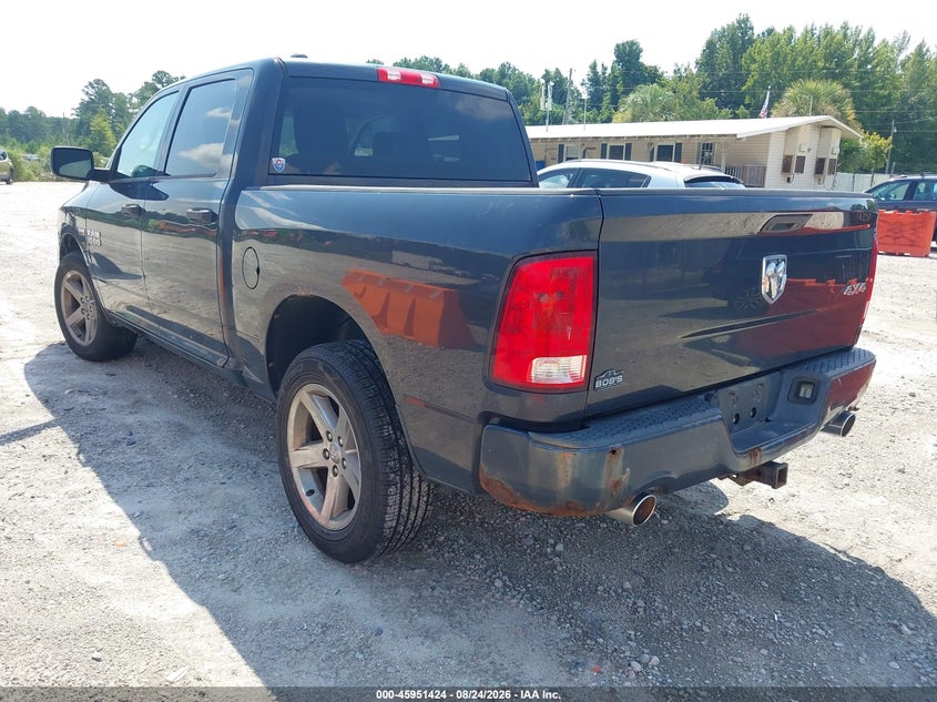 Vin: 1c6rr7kt2fs586024, lot: 46450638, ram 1500 express 20153