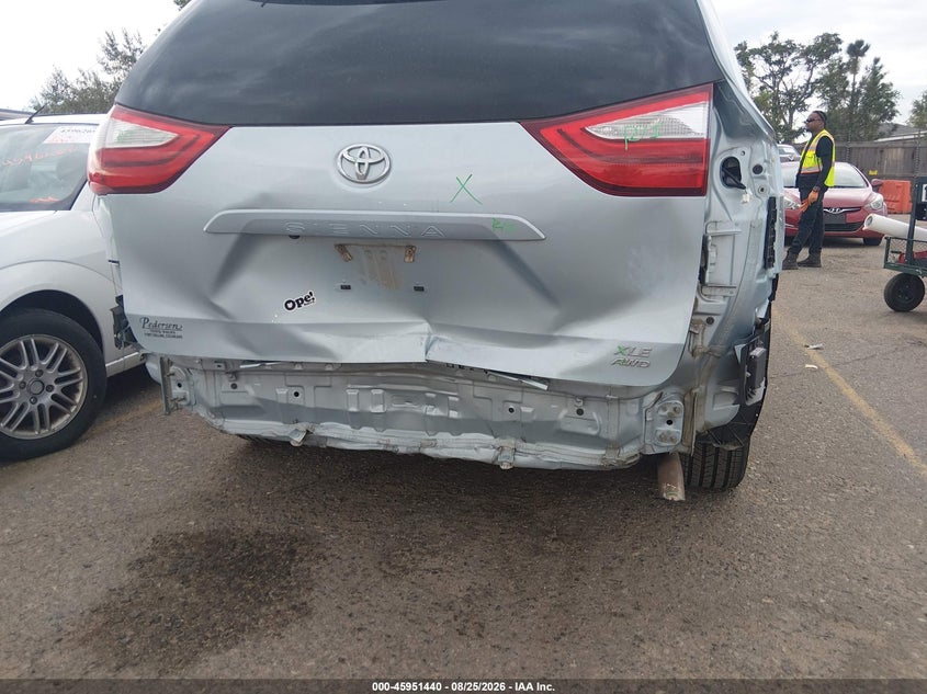 TOYOTA SIENNA 2017 VIN 5TDDZ3DC0HS154732