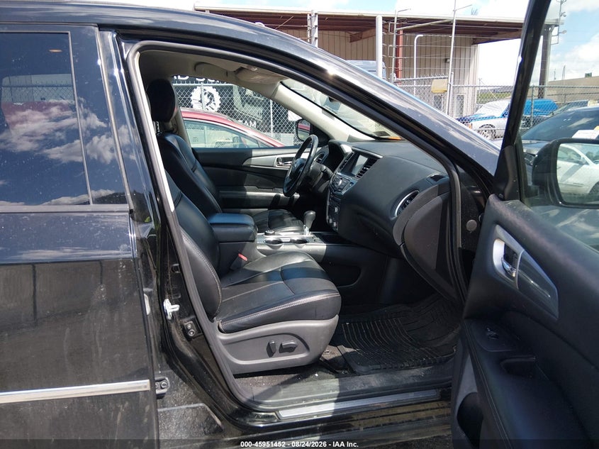 NISSAN PATHFINDER 2017 VIN 5N1DR2MM5HC630506