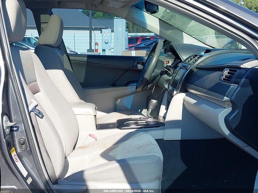 2013 TOYOTA CAMRY auction photo 5