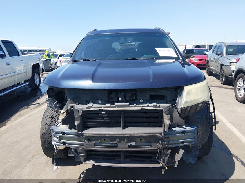 2016 FORD EXPLORER auction photo 6