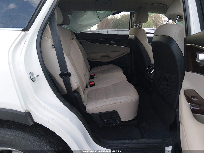 KIA SORENTO 2018 VIN 5XYPGDA35JG428913