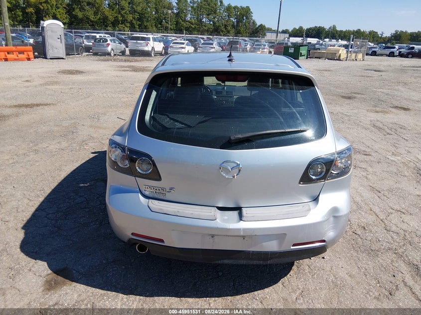 MAZDA MAZDA3 2006 VIN JM1BK343561462100
