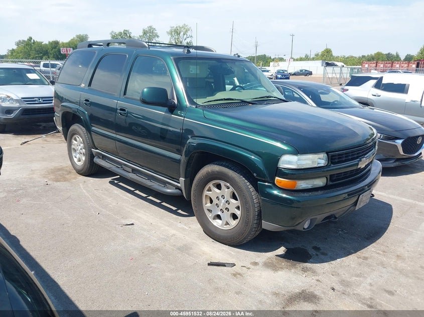 2004 CHEVROLET TAHOE auction photo 1