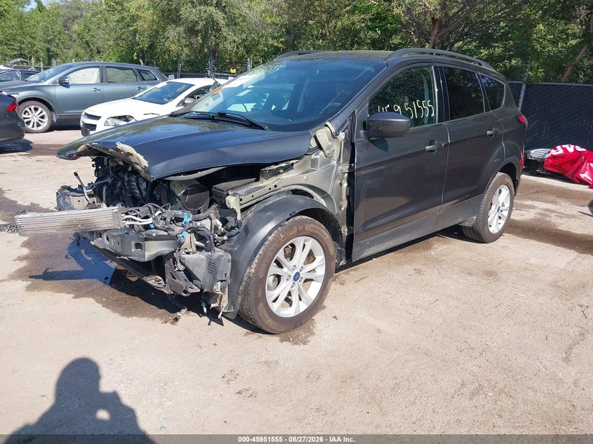 2018 Ford Escape, Front End, IAAI, VIN 1FMCU0GD4JUA54997 — photo 2