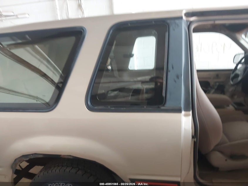 1994 FORD EXPLORER auction photo 8