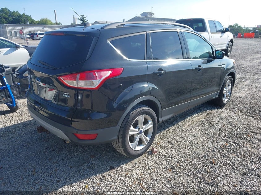 2015 FORD ESCAPE auction photo 4